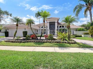 8030 Muirhead Cir, Boynton Beach, FL 33472