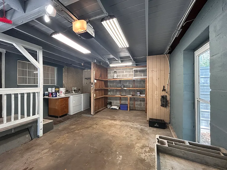 29 Anderson St — Photo 8