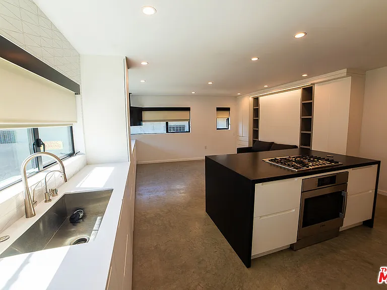 14 Brooks Ave #8 — Photo 3