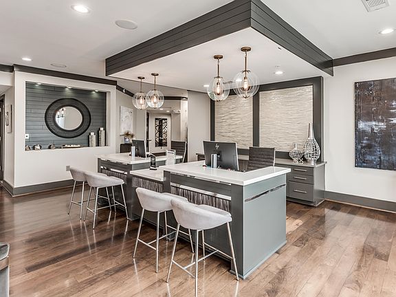 5th image of 145 Heights Blvd APT 256