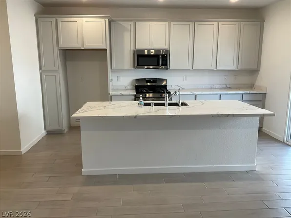 482 Daphne Ter, Henderson, NV 89011
