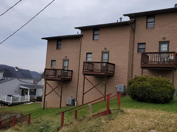 Back of building middle unit available