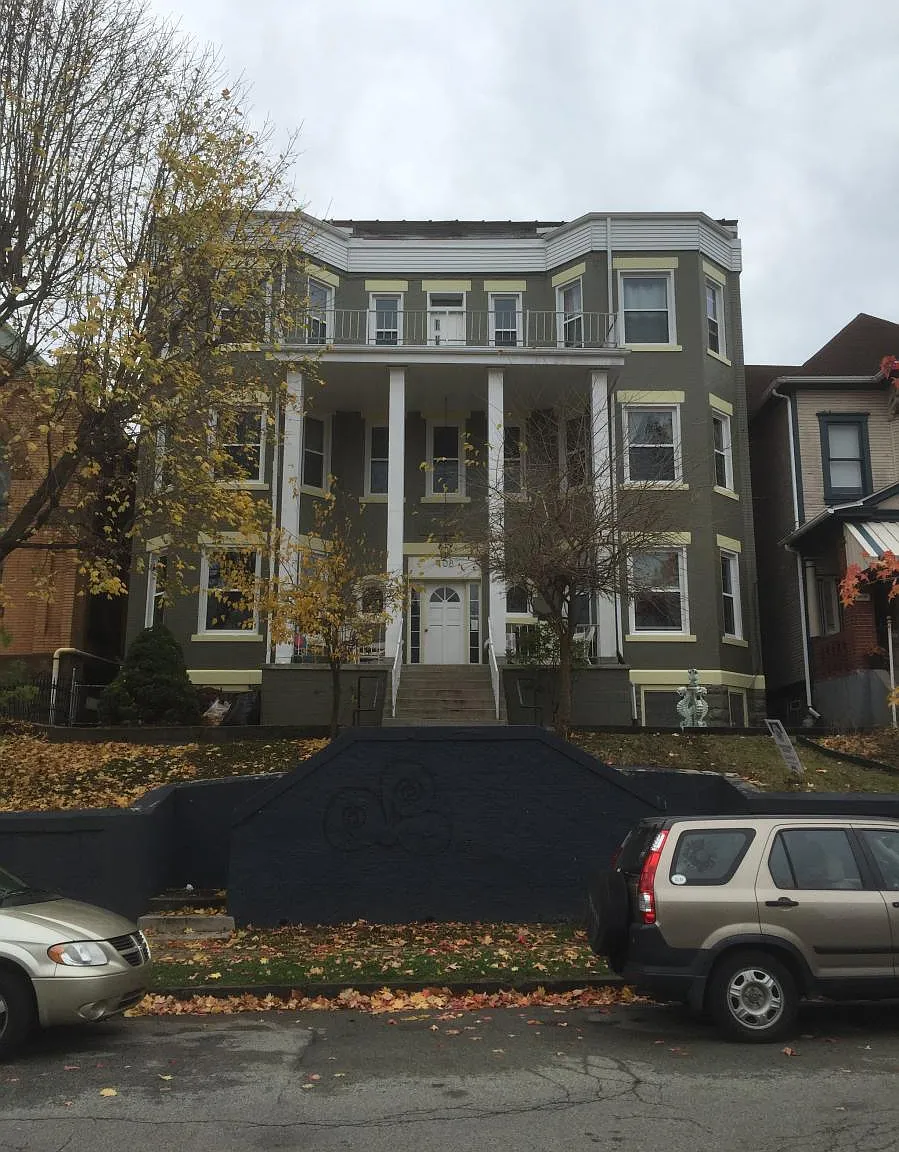 1 bed, 500 sqft, $900 — Photo 1