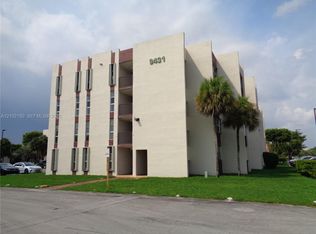 9431 SW 4th St APT 103-7, Miami, FL 33174