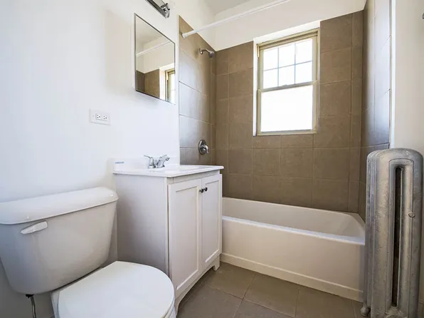 7800-06 S Morgan Chicago, IL 60620