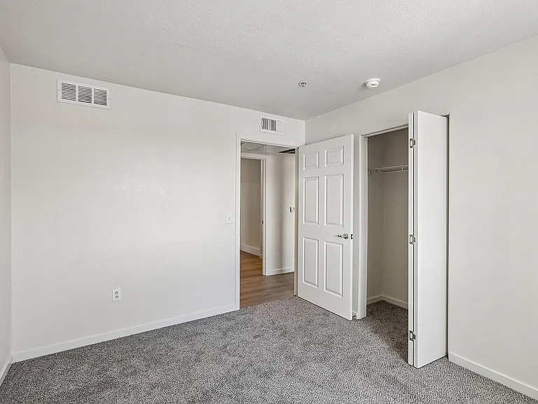 56-web-or-mls-unit B216-028