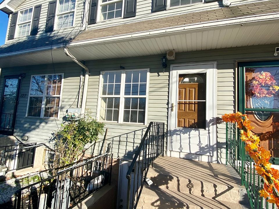 1st image of 227 Granite Ave #A