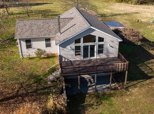 450 Clark School Rd, De Soto, IL 62924