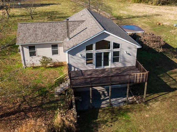 450 Clark School Rd, De Soto, IL 62924