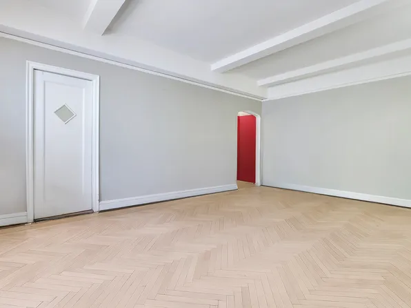 400 West End Avenue image 5 of 11