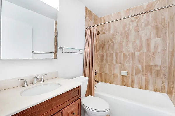 Rented by Level Group | media 16