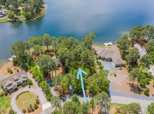 121 Owens Cir, West End, NC 27376