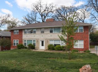 8341 Delmar Blvd #1, Saint Louis, MO 63124