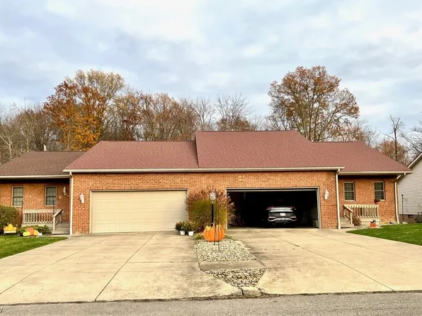 1163-1165 Marie Dr, Girard, OH 44420