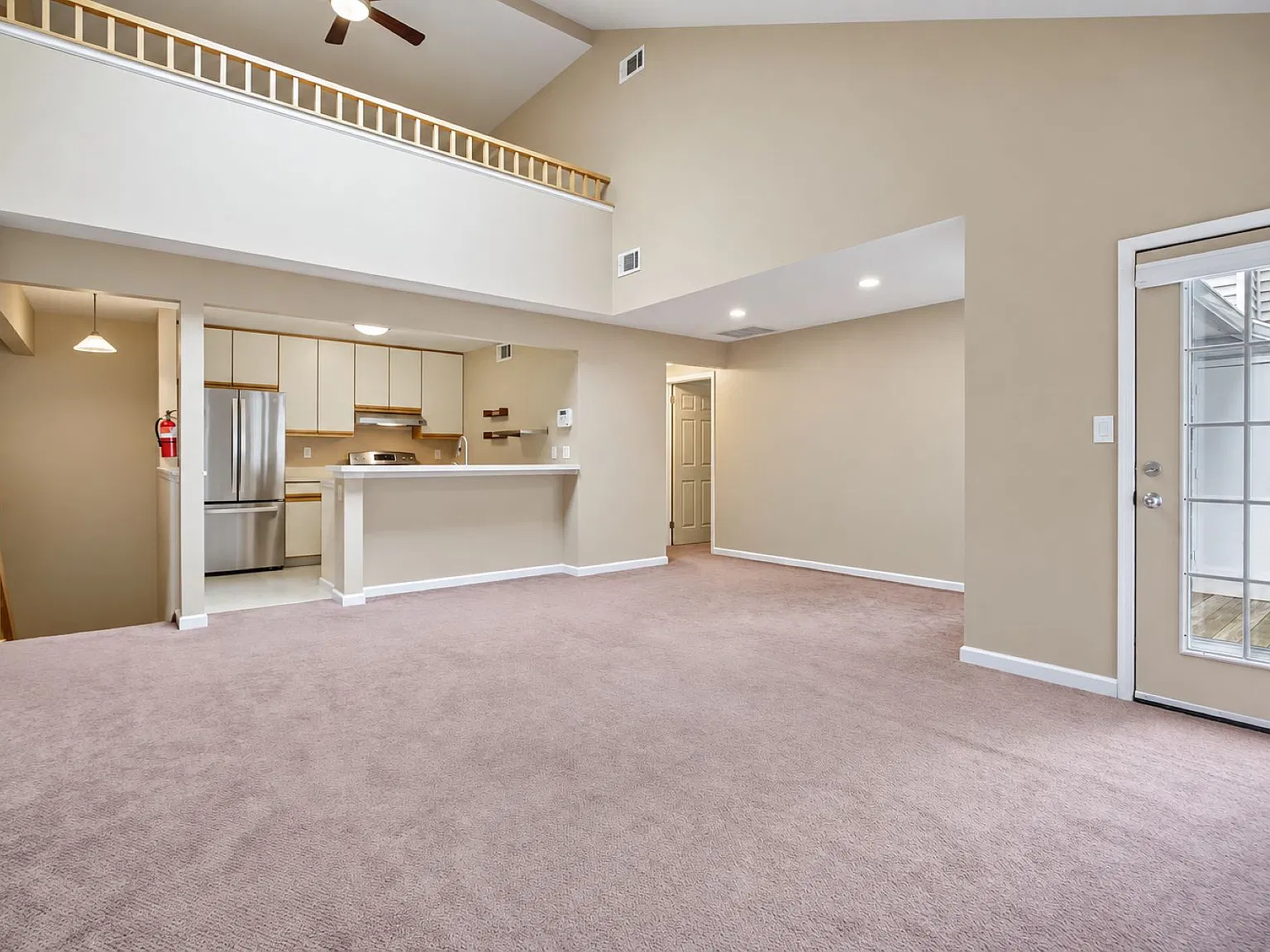 1 bed, 1186 sqft, $2,550 — Photo 3