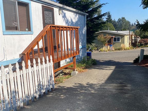 3rd image of 22633 109th Pl SE #4