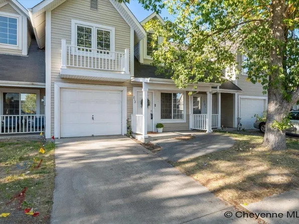 212 Hacienda Ct, Cheyenne, WY 82007