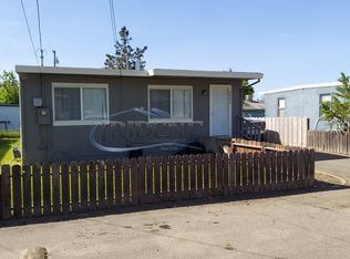 4224 Mary Ave APT A, Olivehurst, CA 95961