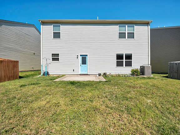 2nd image of 521 Rock Island Way