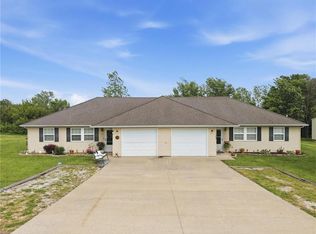 11889 Units #1 & 2, Richmond, MO 64085