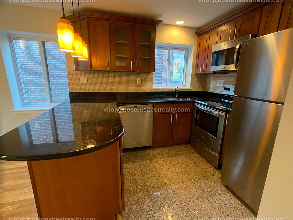 1st image of 132 Beaconsfield Rd #56b6cfdb3