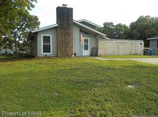 727 Emerald Dr, Fayetteville, NC 28311