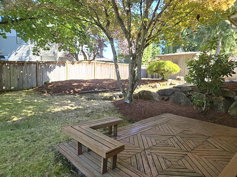 1928 165th Pl NE — Photo 18