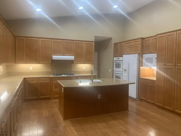Estrella Hills St — Photo 2