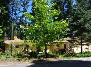 5501 Robinhood Ln, Pollock Pines, CA 95726