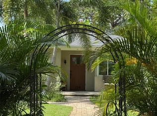 136 25th Ave N, Saint Petersburg, FL 33704