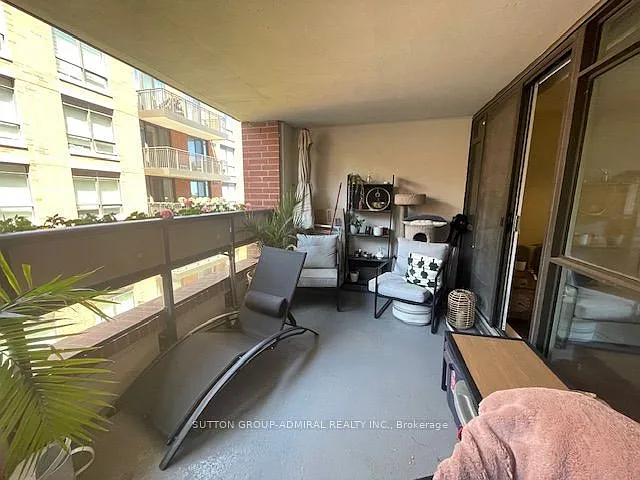 800 Lawrence Ave W #403 — Photo 13
