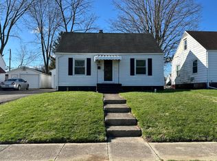 1633 Sweetbriar Ln N, Springfield, OH 45505