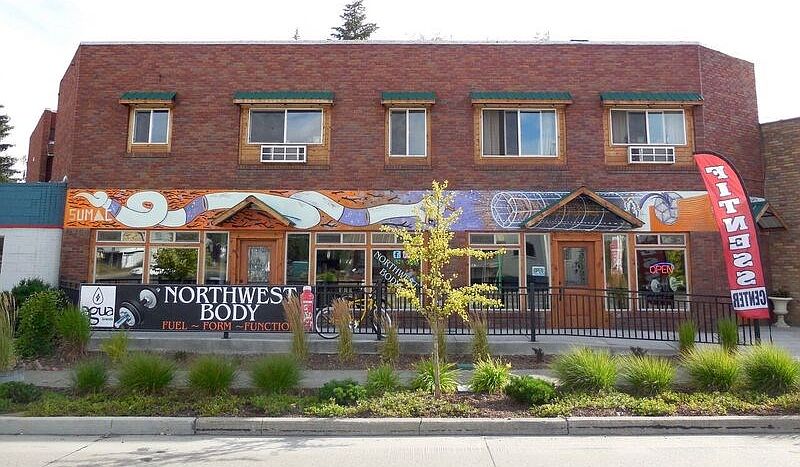 1st image of 2609 W Northwest Blvd