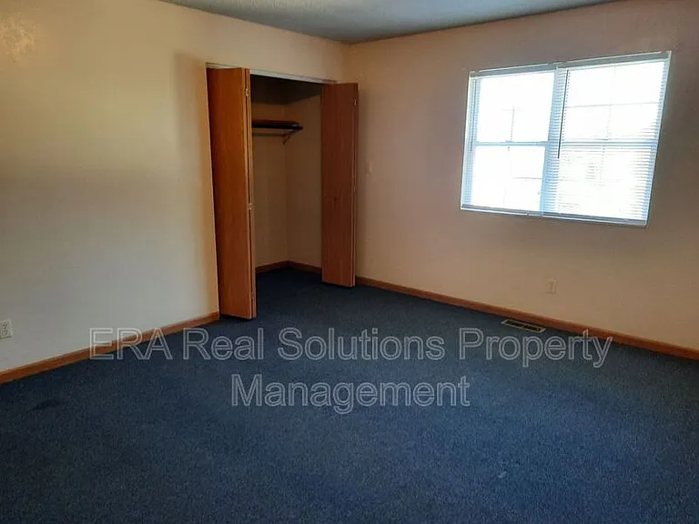203 John St #C — Photo 11