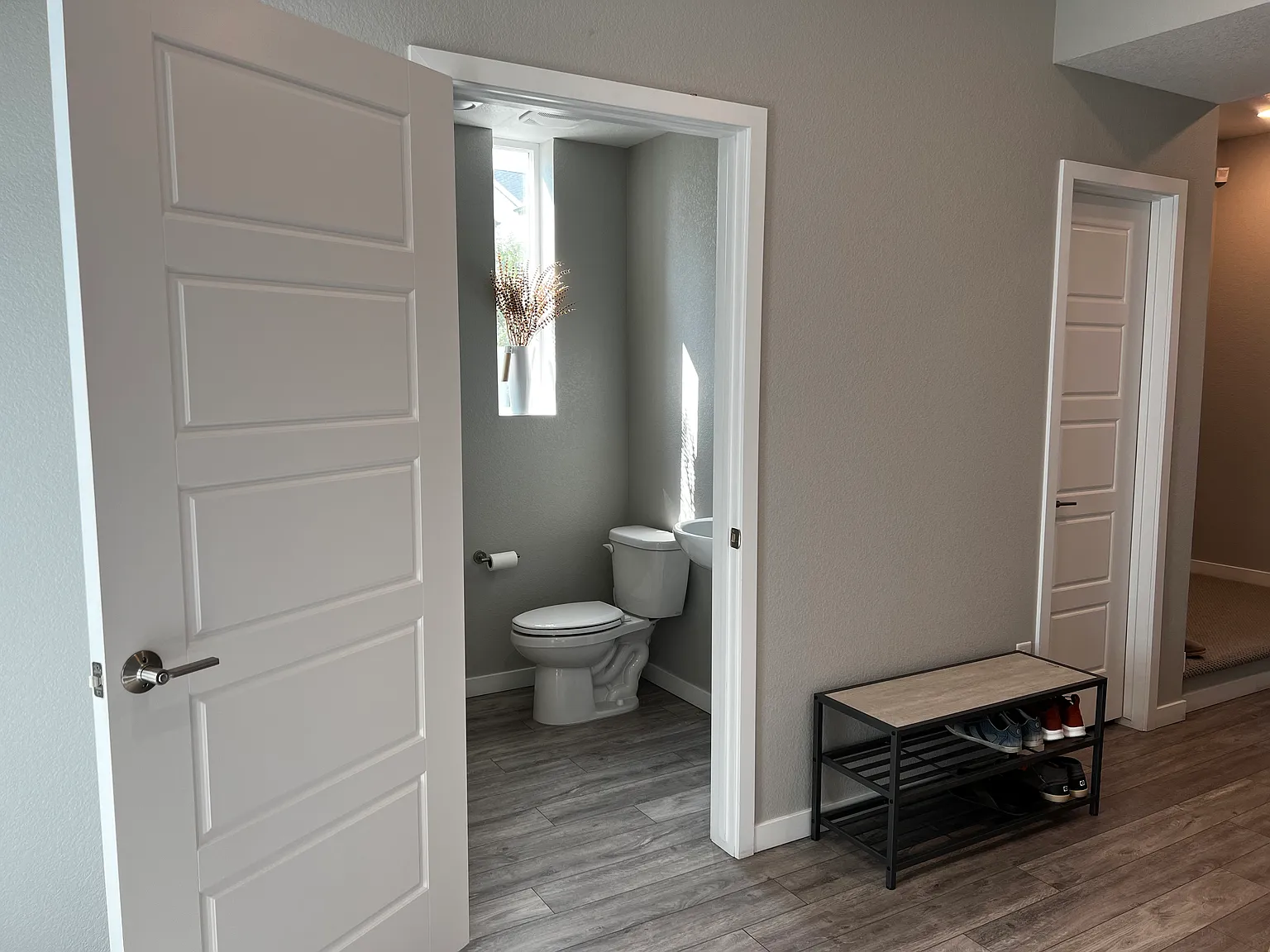3 bed, 1971 sqft, $3,300 — Photo 4