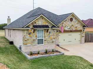 2908 Caney Ct, Bryan, TX 77808