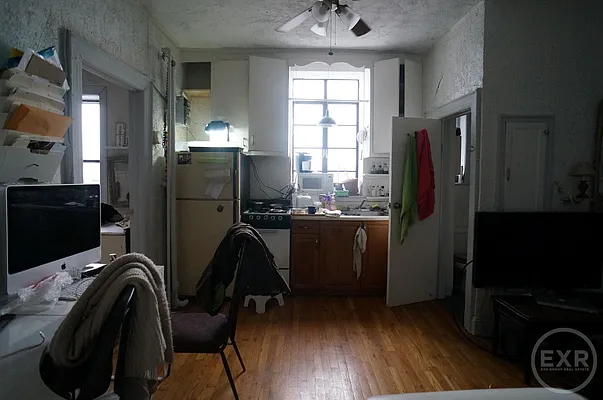 Rented by EXR | media 2