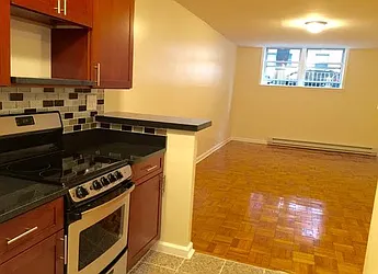 Rented by NYLA Realty