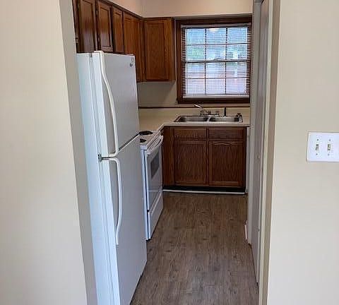 3rd image of 103 David Dr APT A-7