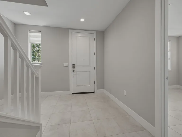 1230 Mateo Miller Cir — Photo 17
