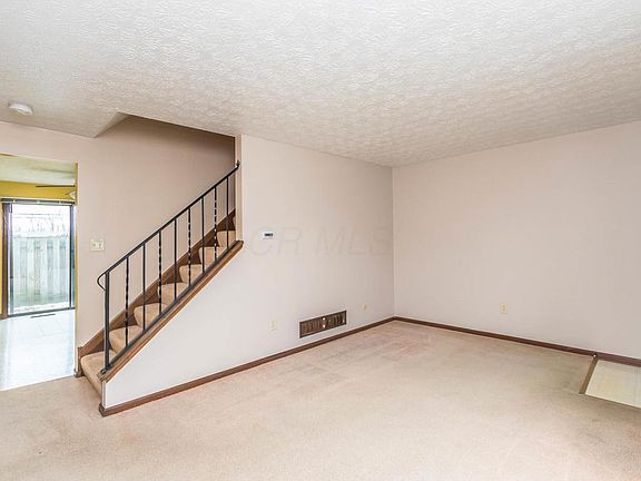 4th image of 179 Nottingham Ct