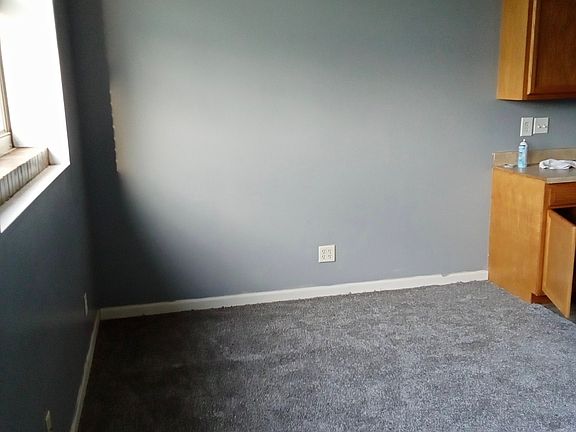 5th image of 25 S Benton St APT 11