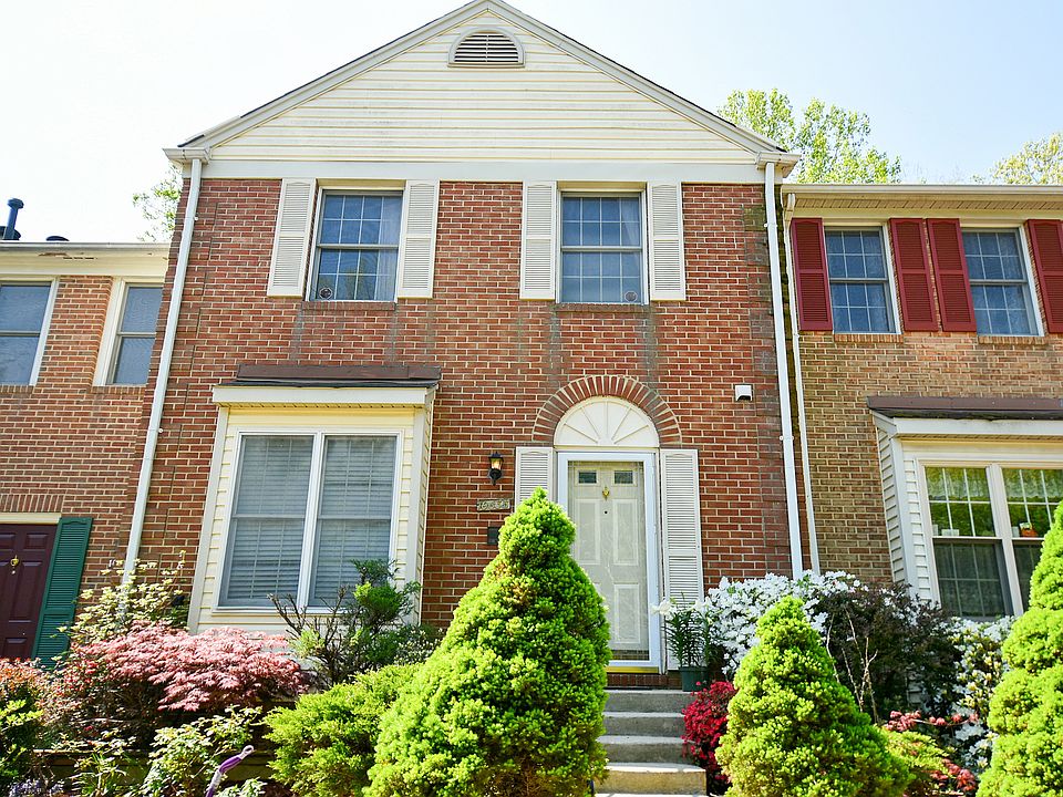 1st image of 10635 Lakeside Oak Ct