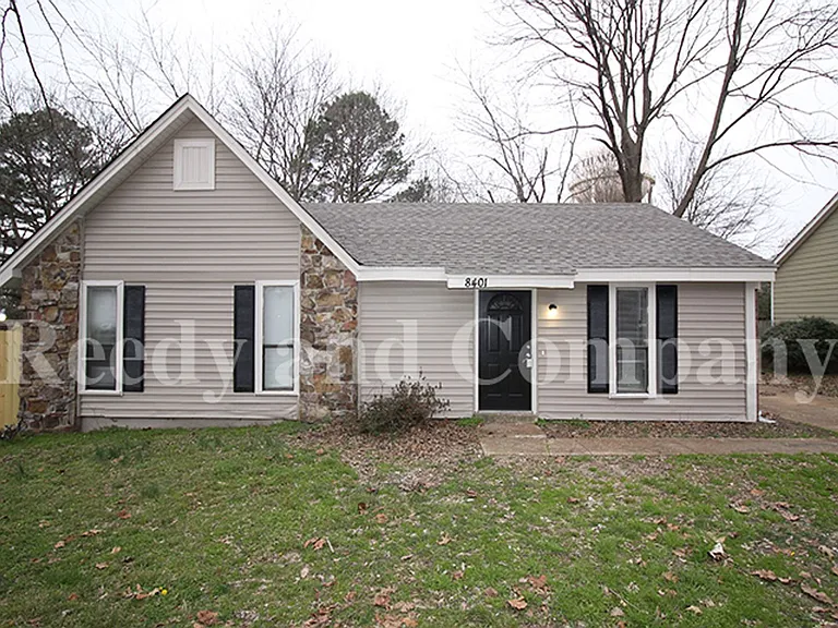 8401 Old Forge Rd — Photo 1