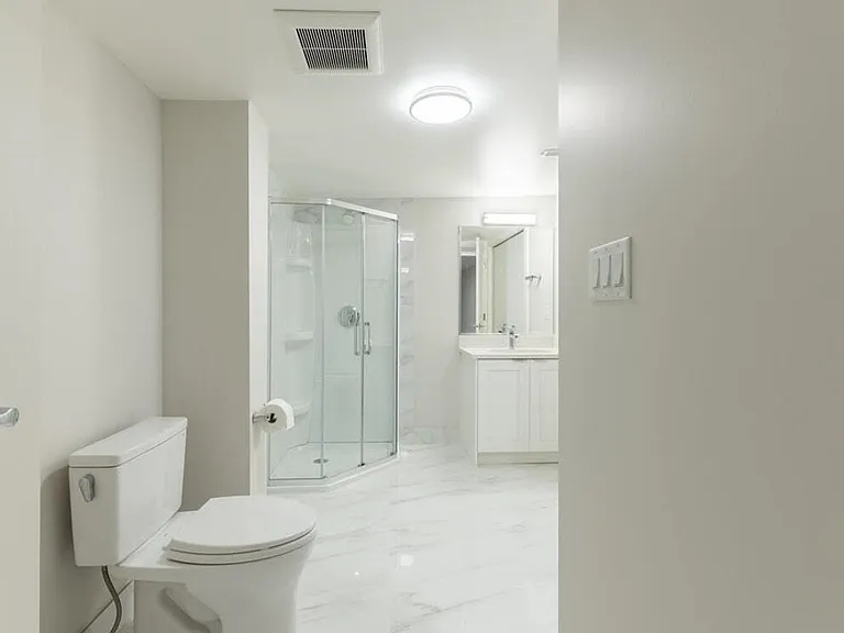 3403 Carolina St — Photo 10