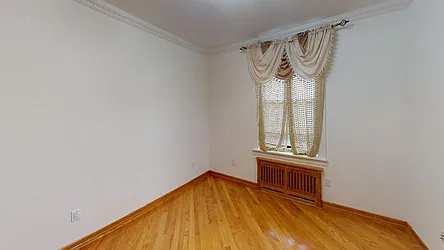 Rented by Metro Garden Realty NYC