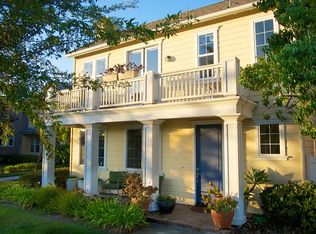 411 Garonne St, Oxnard, CA 93036