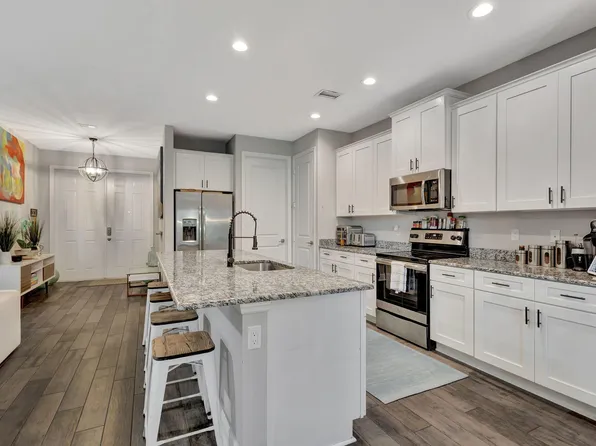 16521 91st Place N, The Acreage, FL 33470