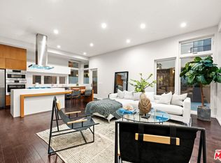 1729 S Barrington Ave #1, Los Angeles, CA 90025