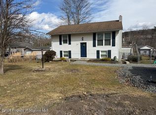 216 Holly Pl, Tunkhannock, PA 18657